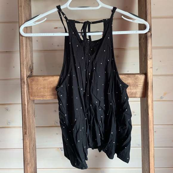 Hollister tank - Picture 2 of 2